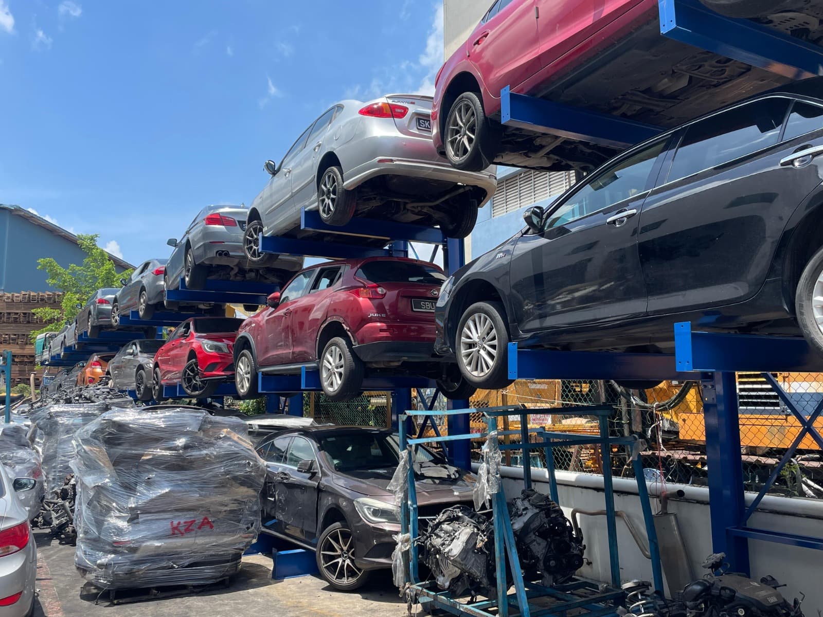 Car lot — vehicle export and scrap
